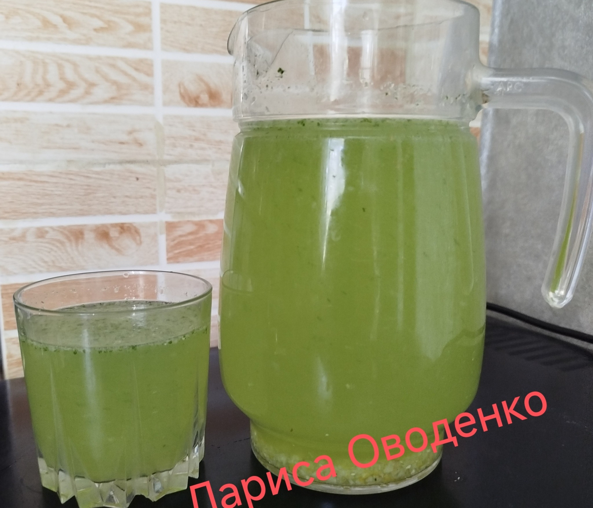 Домашній тархун  - як приготувати освіжаючий напій без хімії