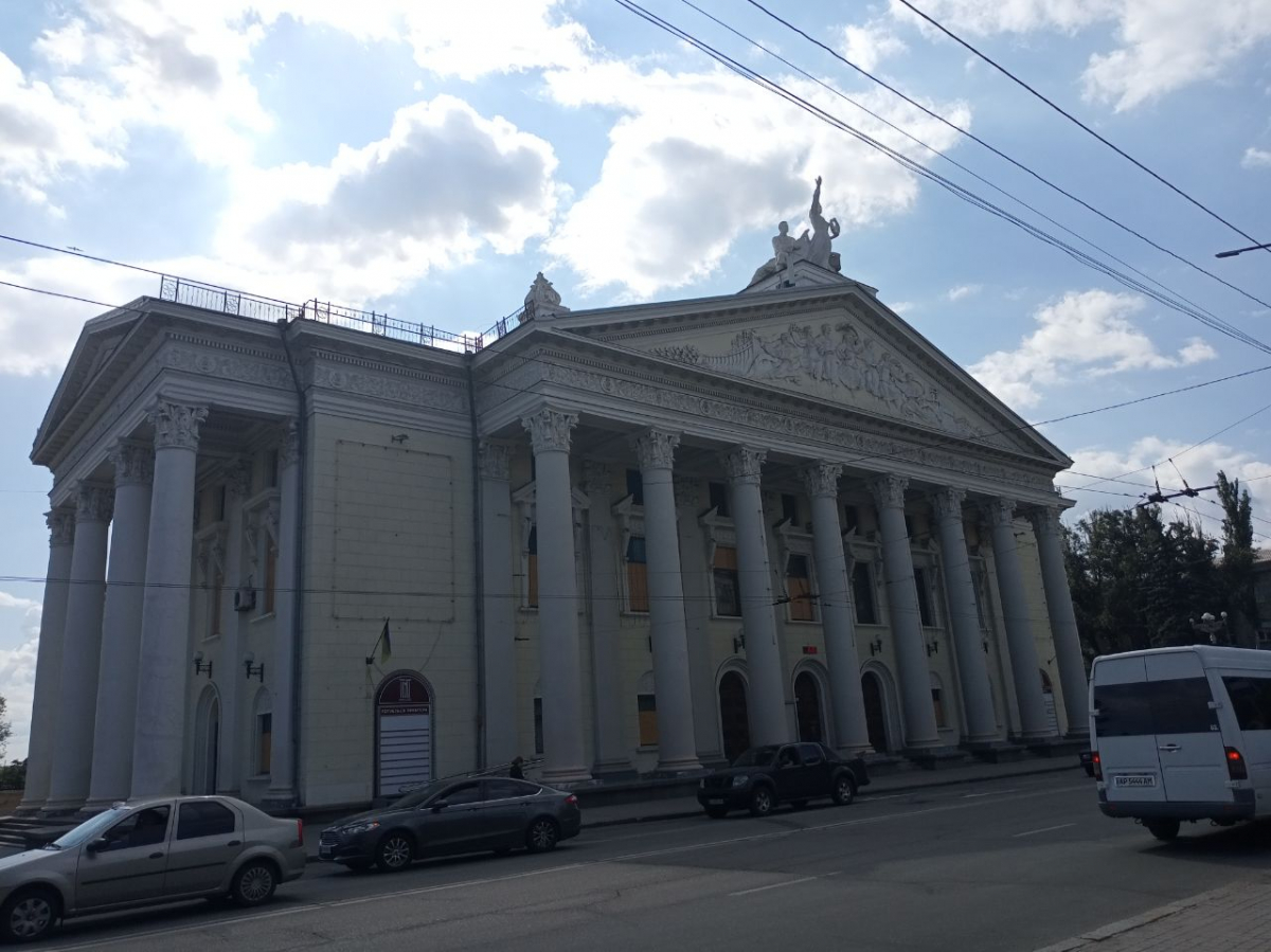Мала сцена - це дуже інтимна атмосфера: у театрі Магара підготували заключну прем'єру сезону