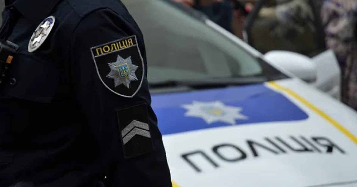 Маленький хижак - у Запоріжжі з допомогою небайдужих врятували червонокнижного птаха (фото)