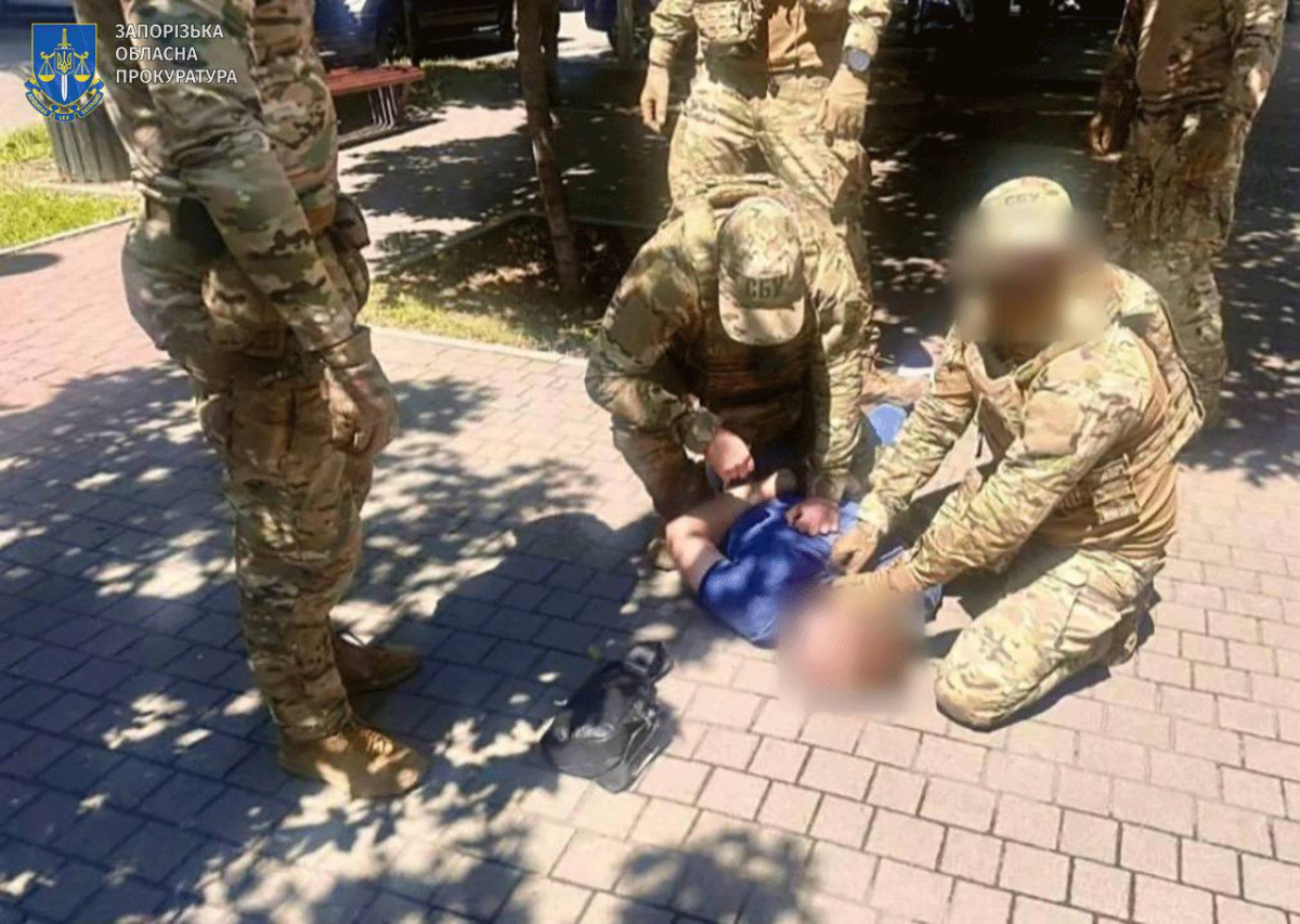 Продавав “білий квиток” - у Запоріжжі чоловік пропонував за гроші уникнути мобілізації (фото)