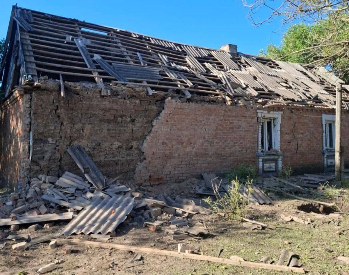Смерть серед руїн - російська артилерія вбила жінку в Малій Токмачці та чоловіка в Степногірську