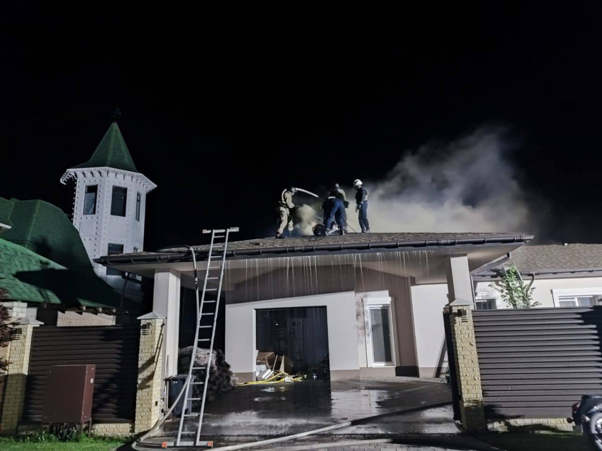 Три жінки постраждали — ворог масовано вдарив по Запорізькій області дронами та "градами" (фото)
