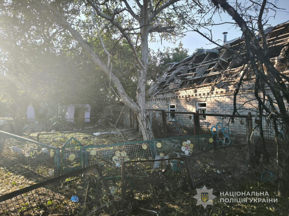 Водій дивом встиг вистрибнути з авто - ворог полює на мирних людей у Запорізькій області, є поранені