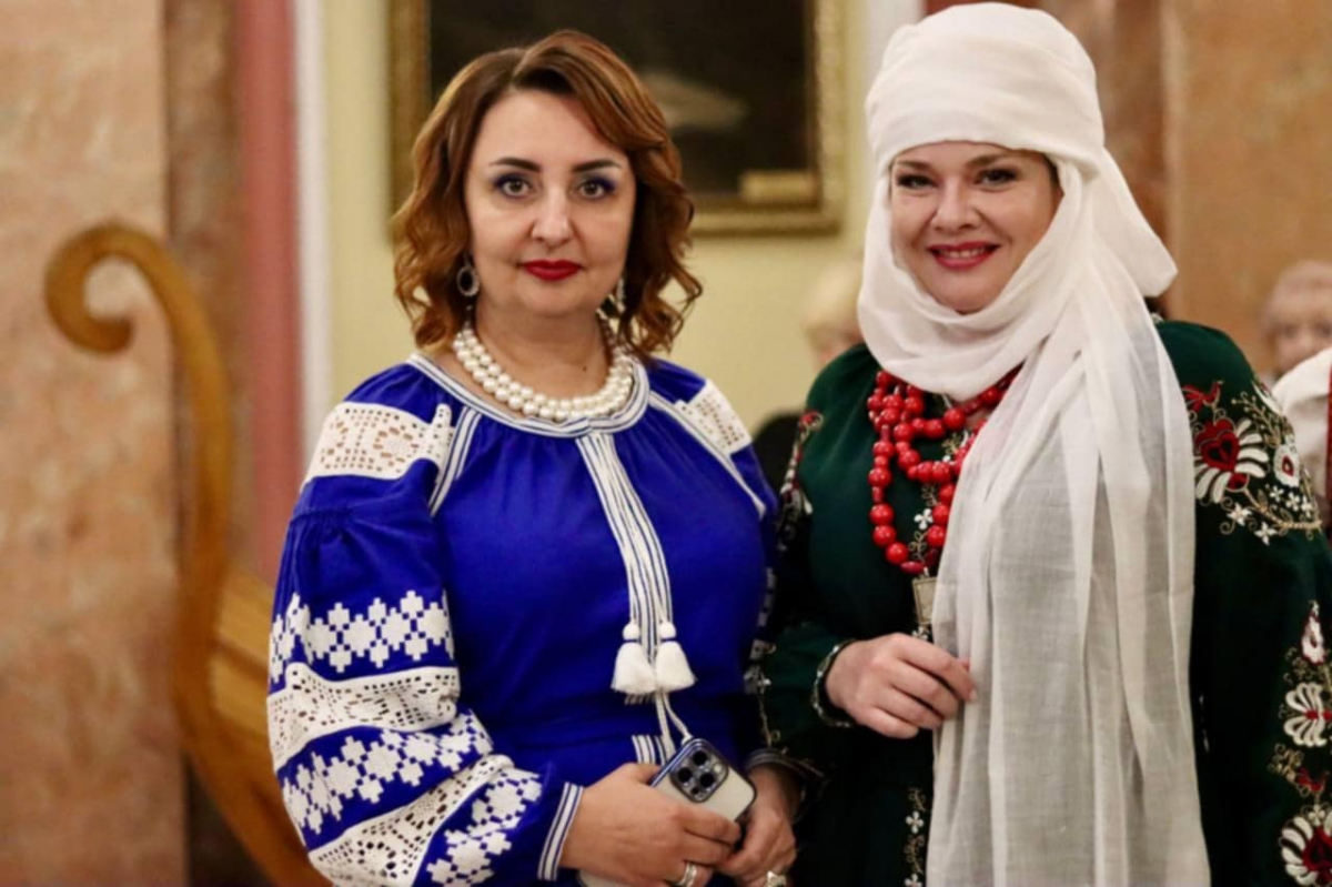 Запорізька актриса розповіла про нове звання, про творчість і особисте, про незвичайні подарунки від шанувальників і про роль на коні