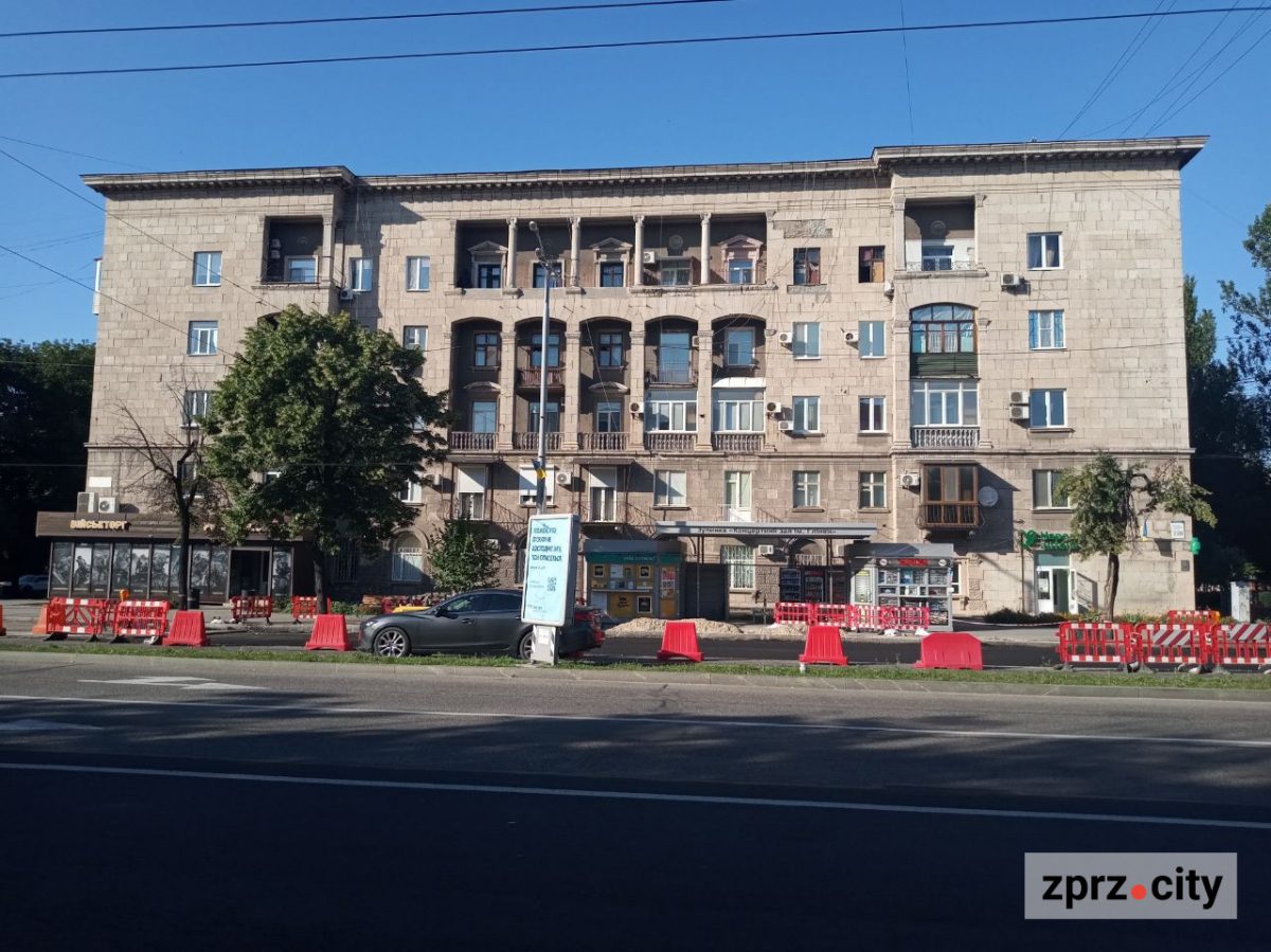 Запорізький музей провів безкоштовні екскурсії Шостим селищем - архітектурні цікавинки (фоторепортаж)