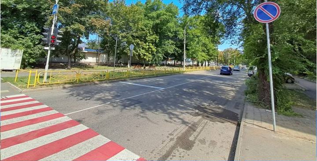 Нові знаки - у Запоріжжі заборонили паркування на двох відомих ділянках