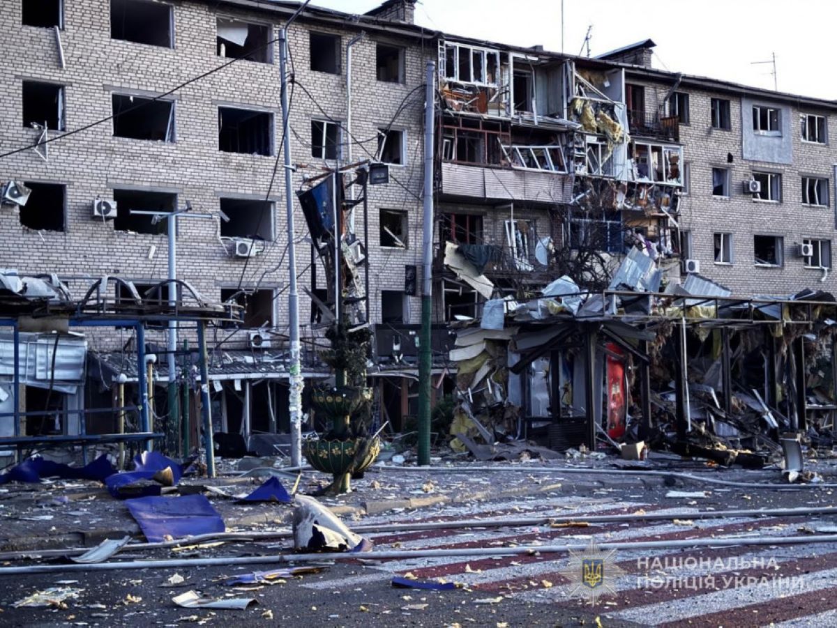Одна загибла людина і понад 30 поранених - нова інформація про наслідки обстрілу Запоріжжя
