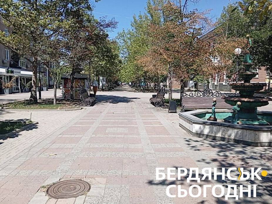 Порожні пляжі та тиша окупації - як виглядають популярні запорізькі курорти, які захопили росіяни (відео, фото)