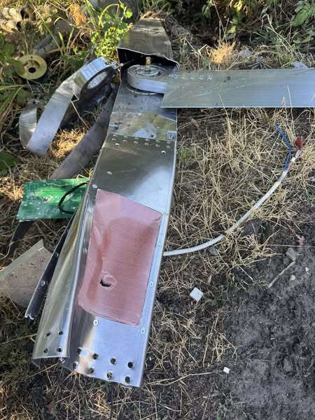 Пошкоджена церква, магазин та житлові будинки - окупанти завдали авіаударів по селищам Запорізької області (відео, фото)