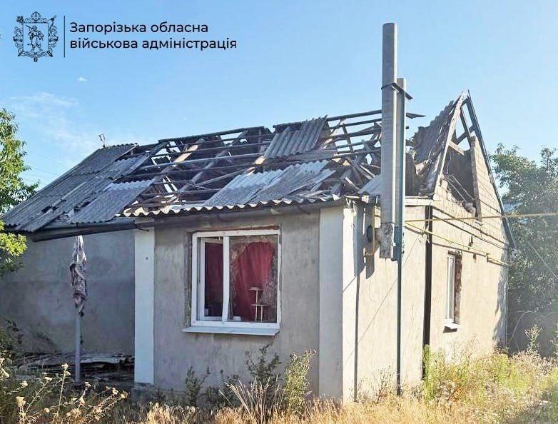 Росіяни завдали удару FPV-дроном по Запорізькому району – є поранені