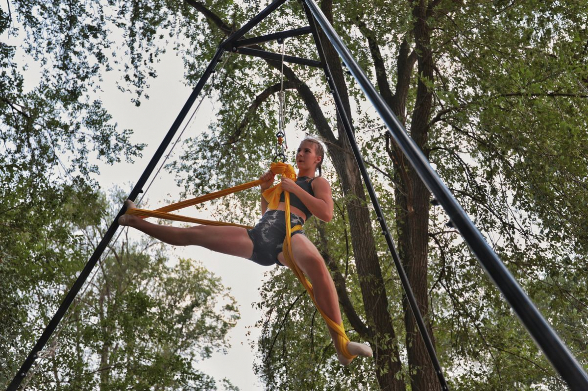 Спорт, творчість, волонтерство - під Запоріжжям пройшов яскравий молодіжний фестиваль (фото)