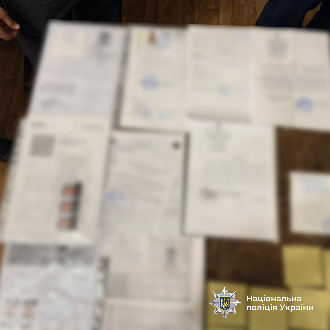 У Запоріжжі адвокатка організувала угруповання, що надавало незаконну специфічну допомогу чоловікам - фото, відео