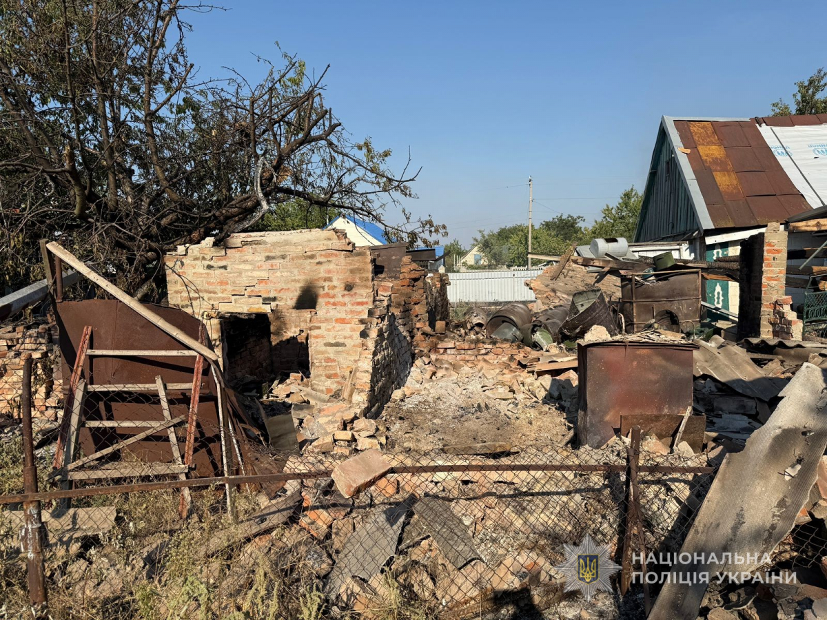 Ворог поцілив по приватній забудові в Запорізькій області, загинула жінка - наслідки обстрілів за добу