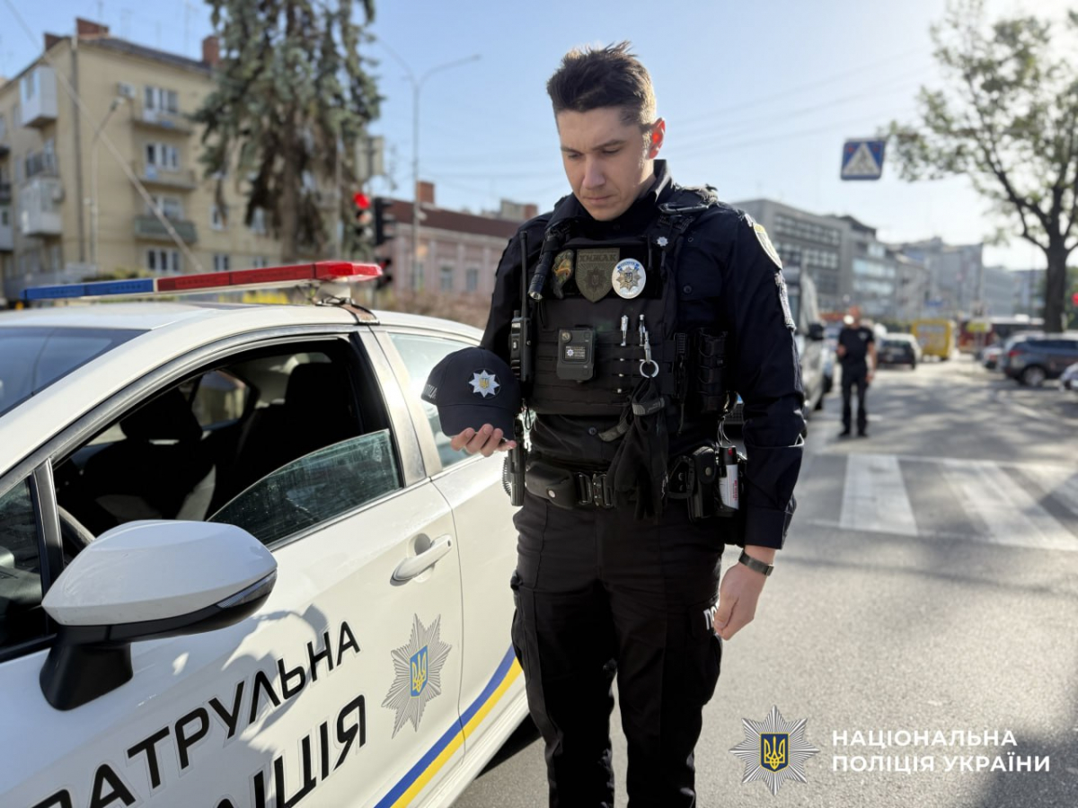 Вшанували полеглих воїнів – у центрі Запоріжжя пролунав особливий сигнал тиші (фото, відео)