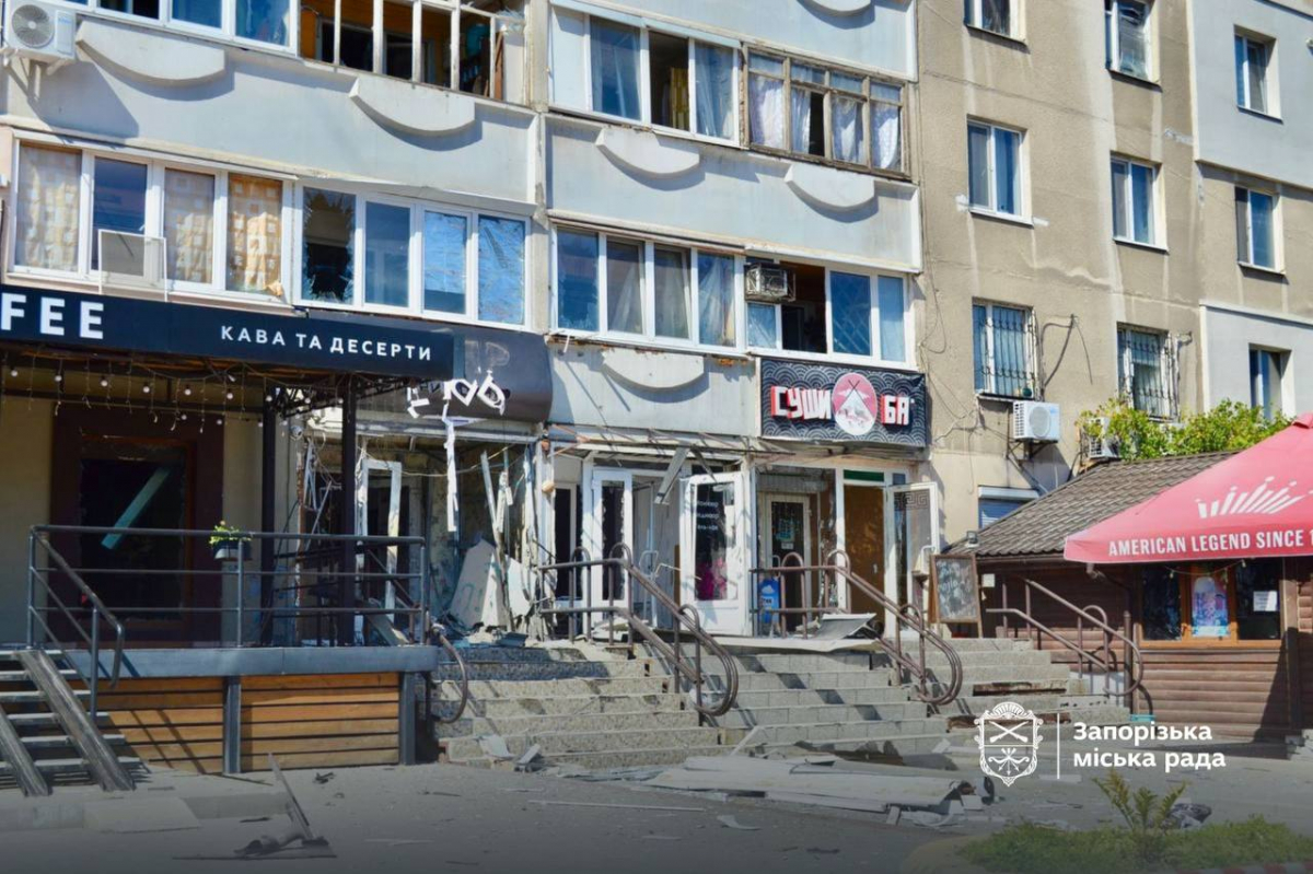 Атака безпілотника на Запоріжжя -  поранено трьох людей - доповнено (фото)
