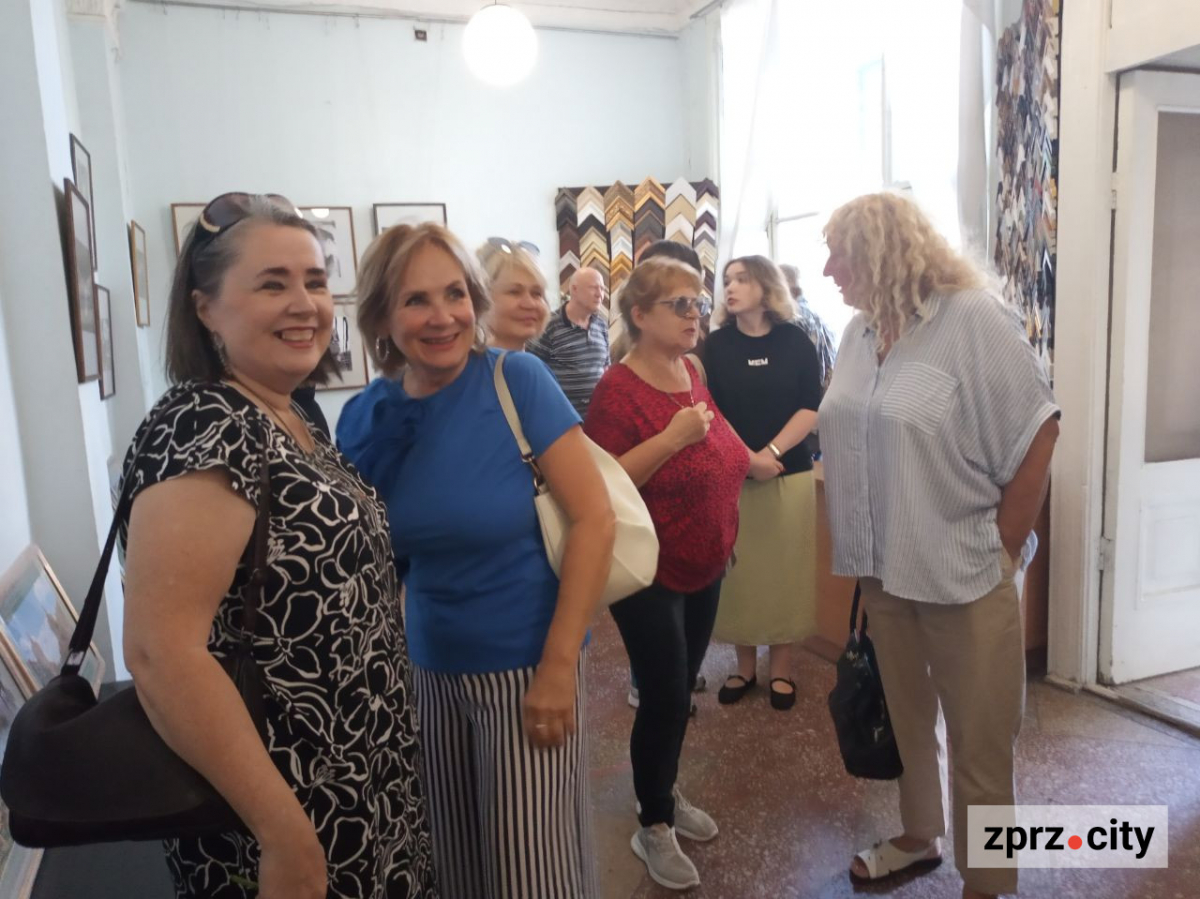 У день народження відомий фотохудожник показав у Запоріжжі рідкісні світлини - виставка, яку не можна пропустити