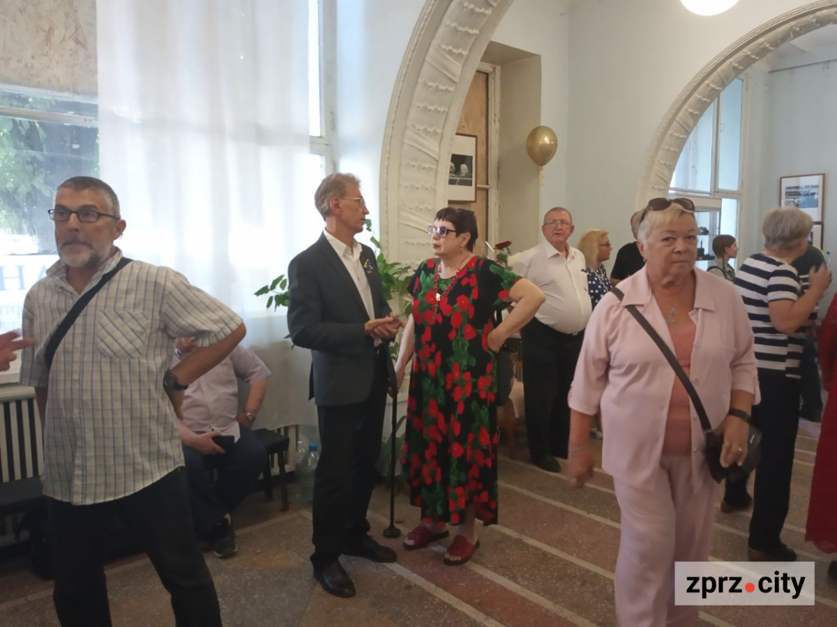 У день народження відомий фотохудожник показав у Запоріжжі рідкісні світлини - виставка, яку не можна пропустити