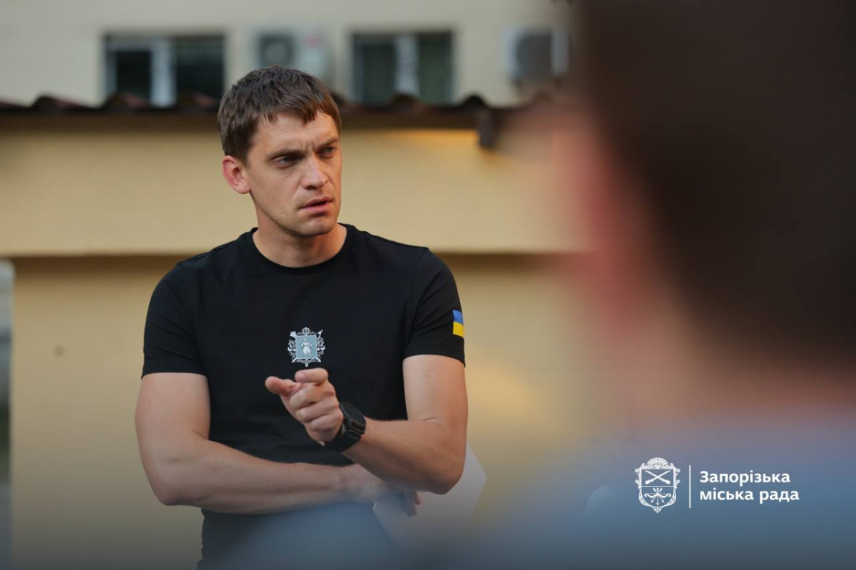 У Запоріжжі  на вулиці Сталеварів відновили будинок, зруйнований ворожим ударом у 2022 році