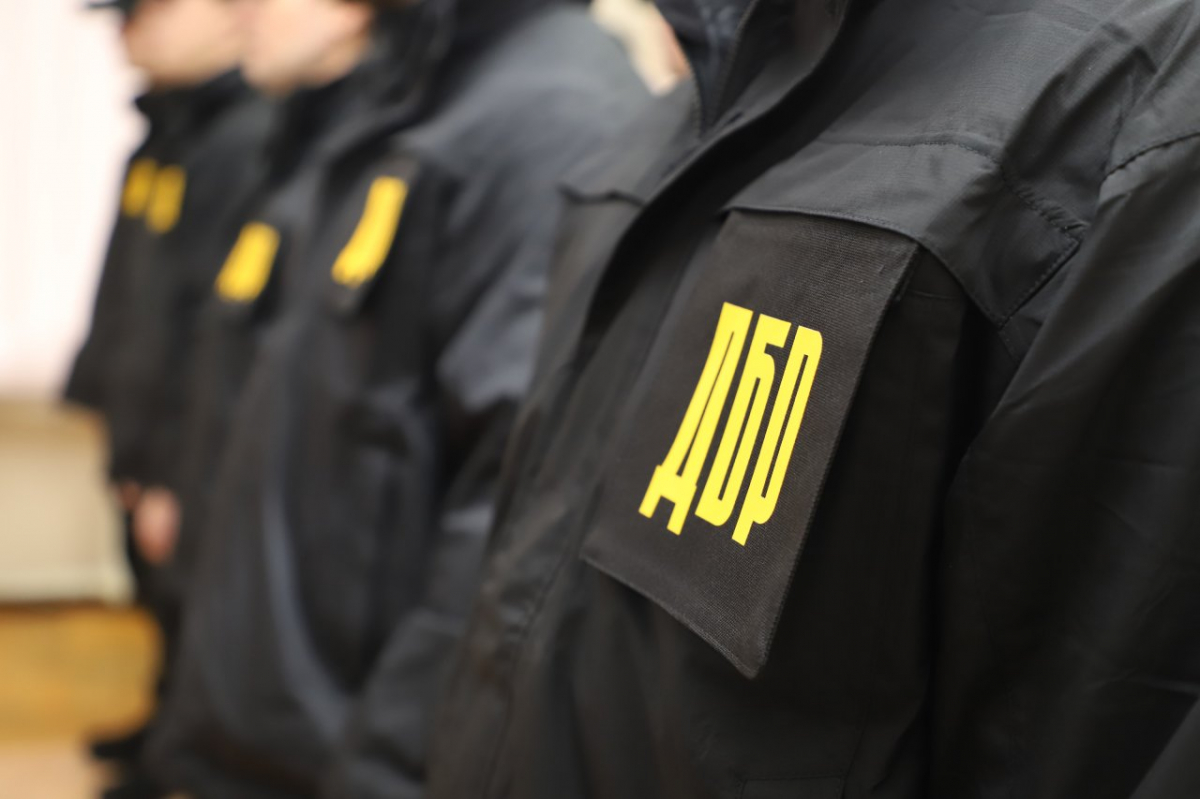 Возив дезертирів та ухилянтів — біля кордону з Молдовою затримали правоохоронця із Запоріжжя (фото)
