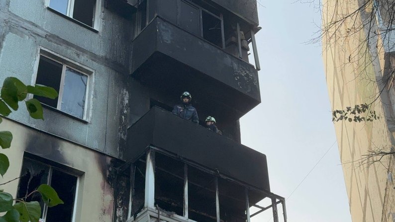 "Це вже не перший "прильот" до мене" - у Запоріжжі люди розповіли, як рятувалися під час ворожого удару безпілотників та що залишилось від їхніх домівок (фото, відео)