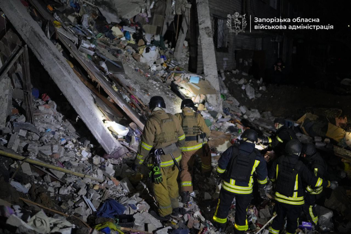 Масована атака на Запоріжжя та Запорізький район — є постраждалі, під завалами шукають людей (фото, відео)