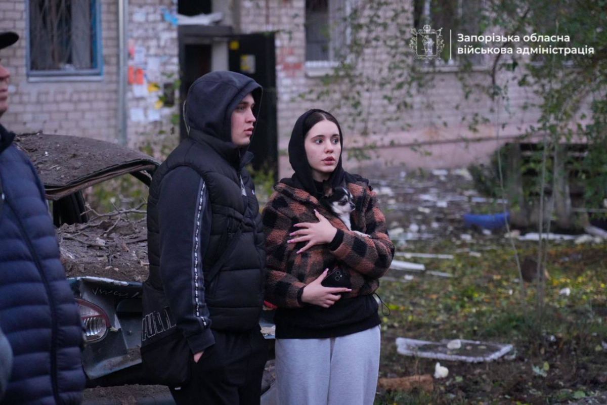 Масована атака на Запоріжжя та Запорізький район — є постраждалі, під завалами шукають людей (фото, відео)