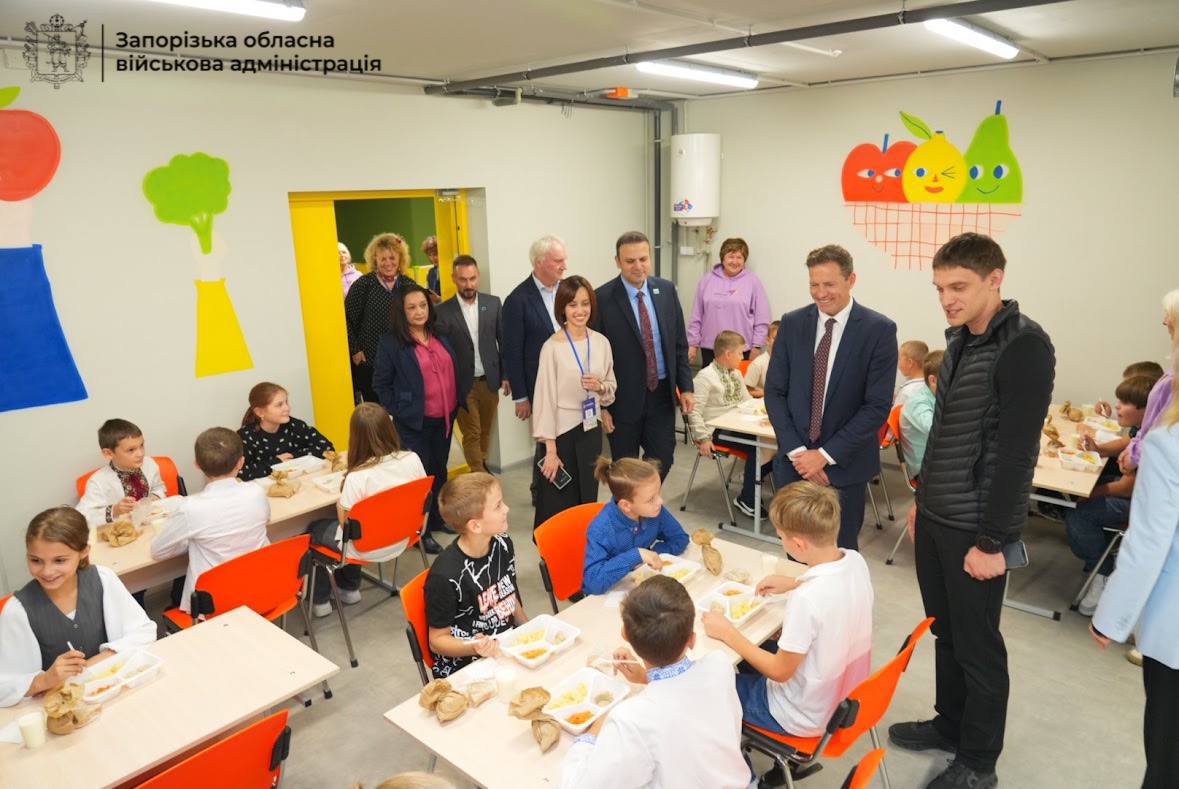 Освіта попри війну - у Запоріжжі  відкрили 12-ту «підземну» школу (фото)