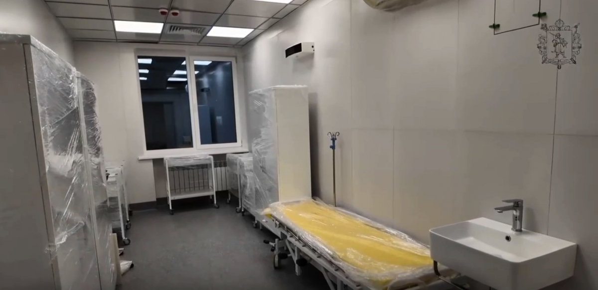 Сучасне обладнання, автономне енергопостачання і безпечне укриття -  у Запоріжжі завершується реконструкція лікарні швидкої допомоги