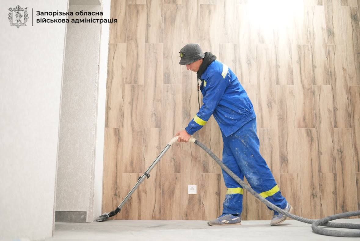 З недобудови — у сучасний медцентр: у Дніпровському районі Запоріжжя наближаються до відкриття амбулаторії (фото)