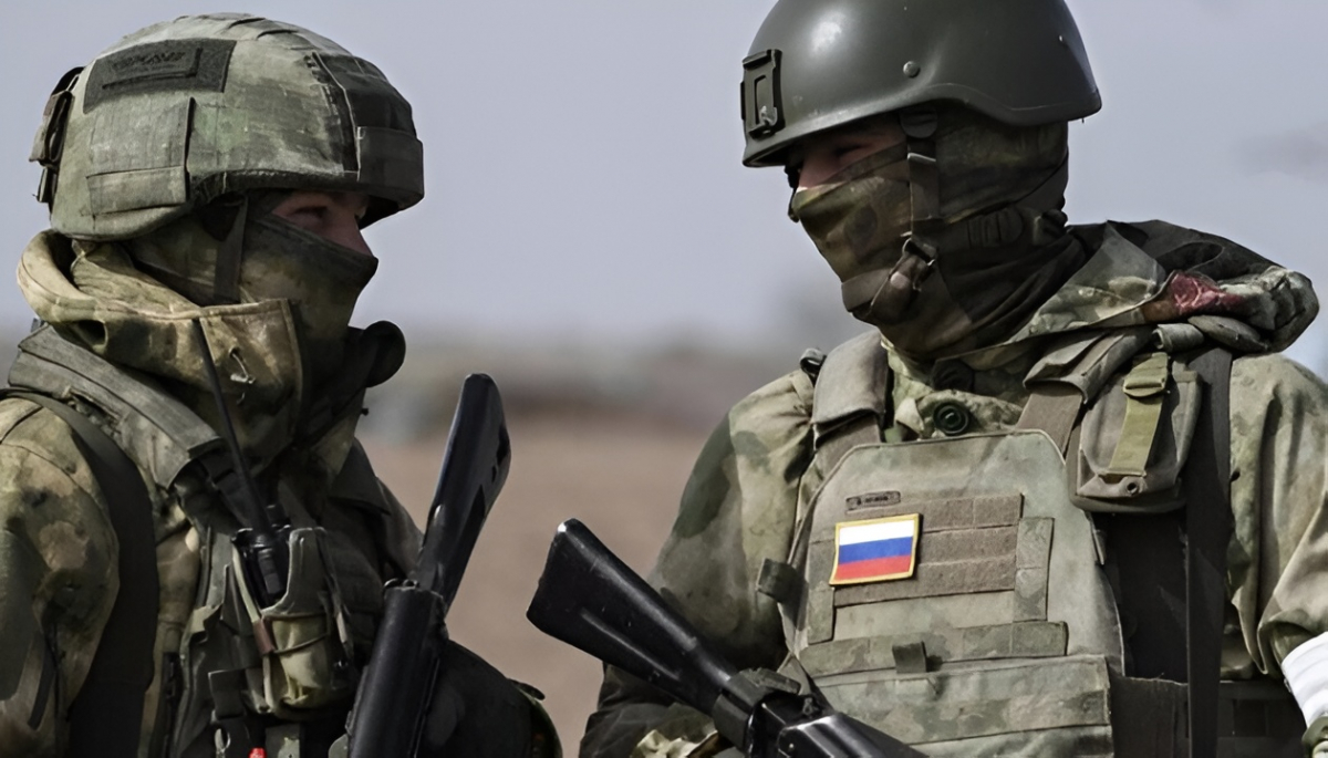 Знущалися та примушували рити окопи на Запоріжжі - шістьох окупантів судитимуть за воєнні злочини (фото)