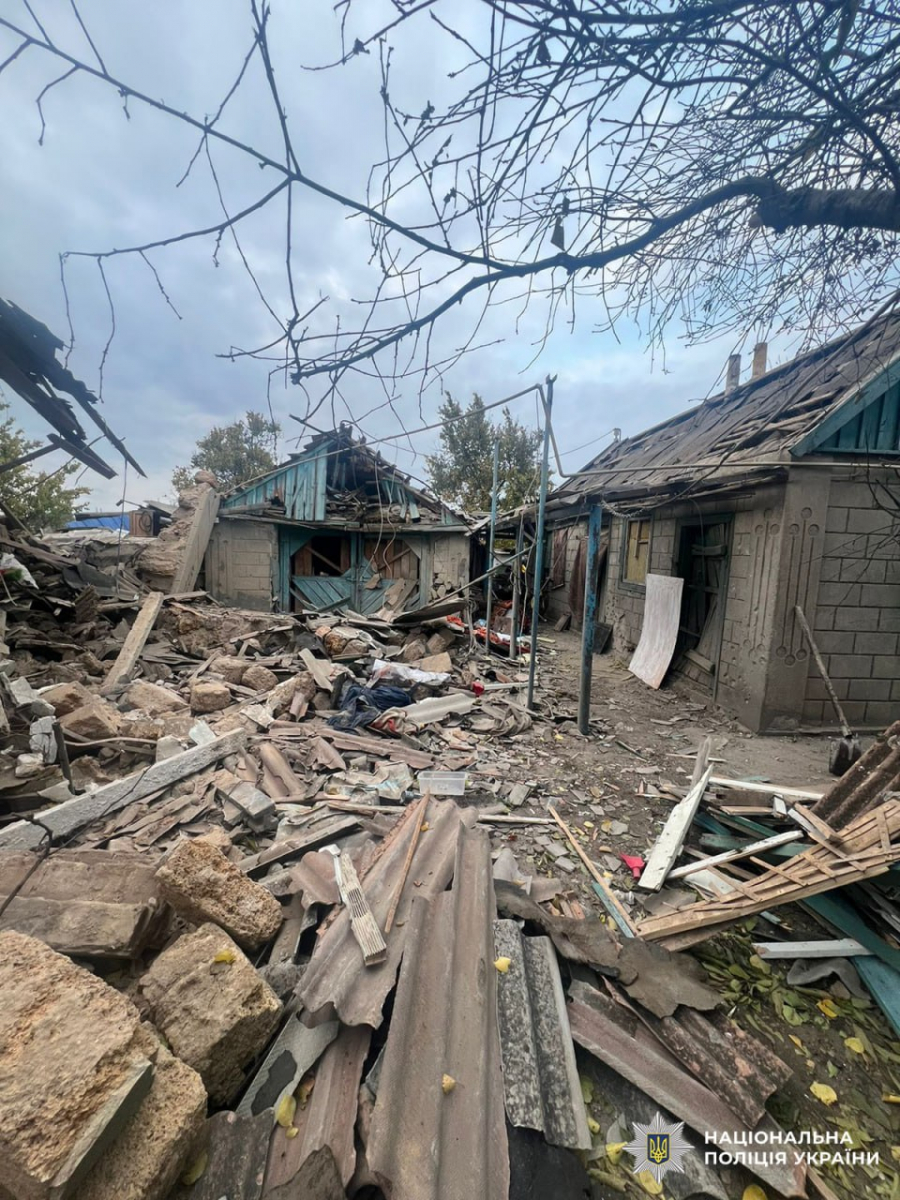 Атакували авіабомбами - на Запоріжжі росіяни вбили комунальника та поранили подружжя (фото)