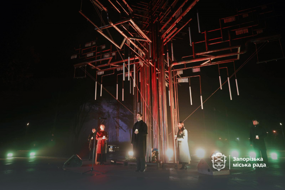 Імена тих, хто нас захищав - на запорізькому Дереві пам’яті з'явилось 85 нових дзвіночків (фото)