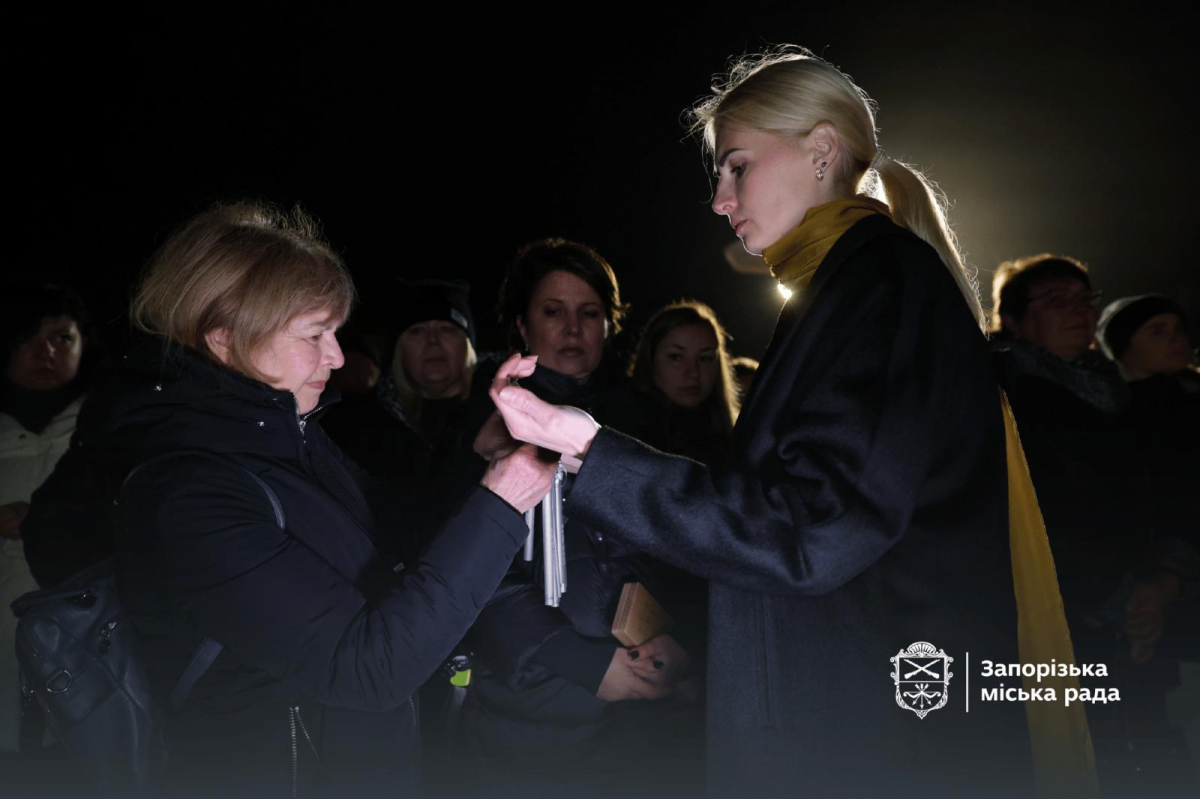 Імена тих, хто нас захищав - на запорізькому Дереві пам’яті з'явилось 85 нових дзвіночків (фото)