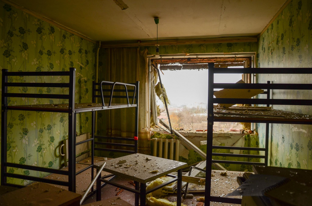 Російський дрон вдарив по гуртожитку — у Запоріжжі внаслідок атаки  постраждали університетські будівлі (фото, відео)