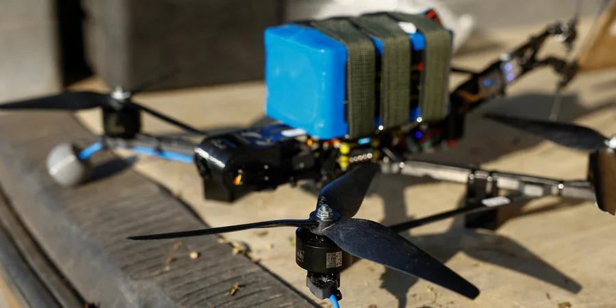 FPV-дрон у Дніпропетровській області (ілюстративне фото) (Фото: REUTERS/Valentyn Ogirenko)