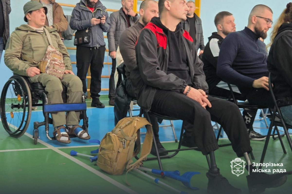 У Запоріжжі освоюють піклбол - як новий спорт допомагає ветеранам повертатися до життя (фото)