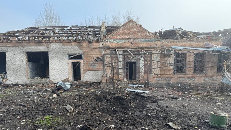 За 12 кілометрів від лінії фронту: як живе під обстрілами спустошіле Тернувате на Запоріжжі