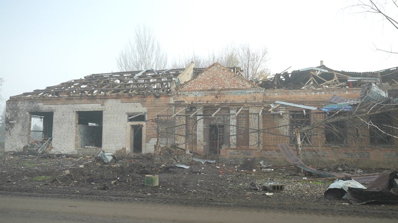 За 12 кілометрів від лінії фронту: як живе під обстрілами спустошіле Тернувате на Запоріжжі