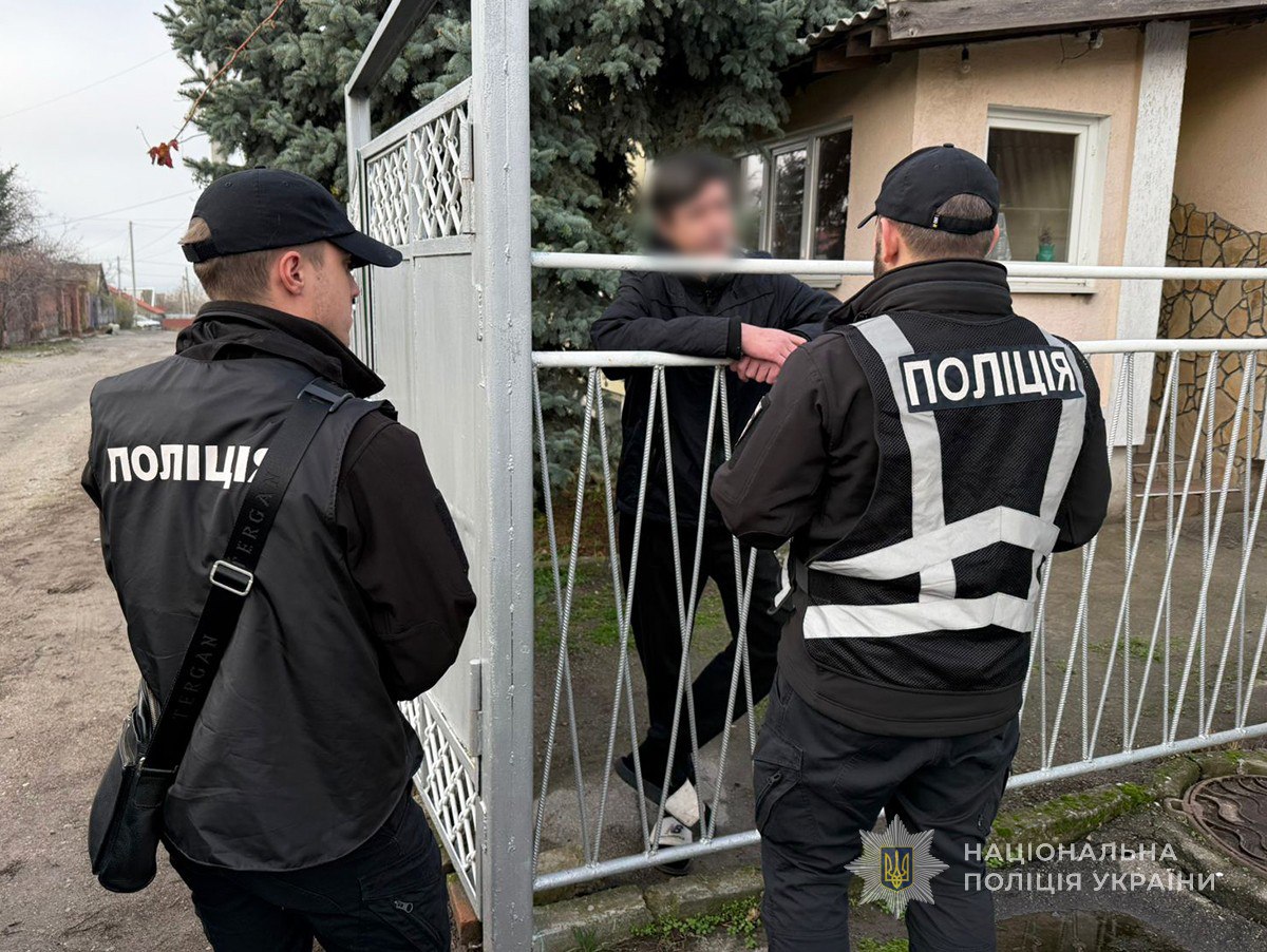 Запорізькі правоохоронці викрили схему розкрадання мільйонів гривень благодійної допомоги (фото)