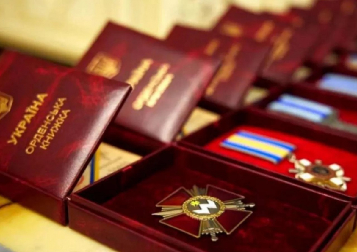 "Золотий голос" Запорізької обласної філармонії став заслуженим працівником культури України