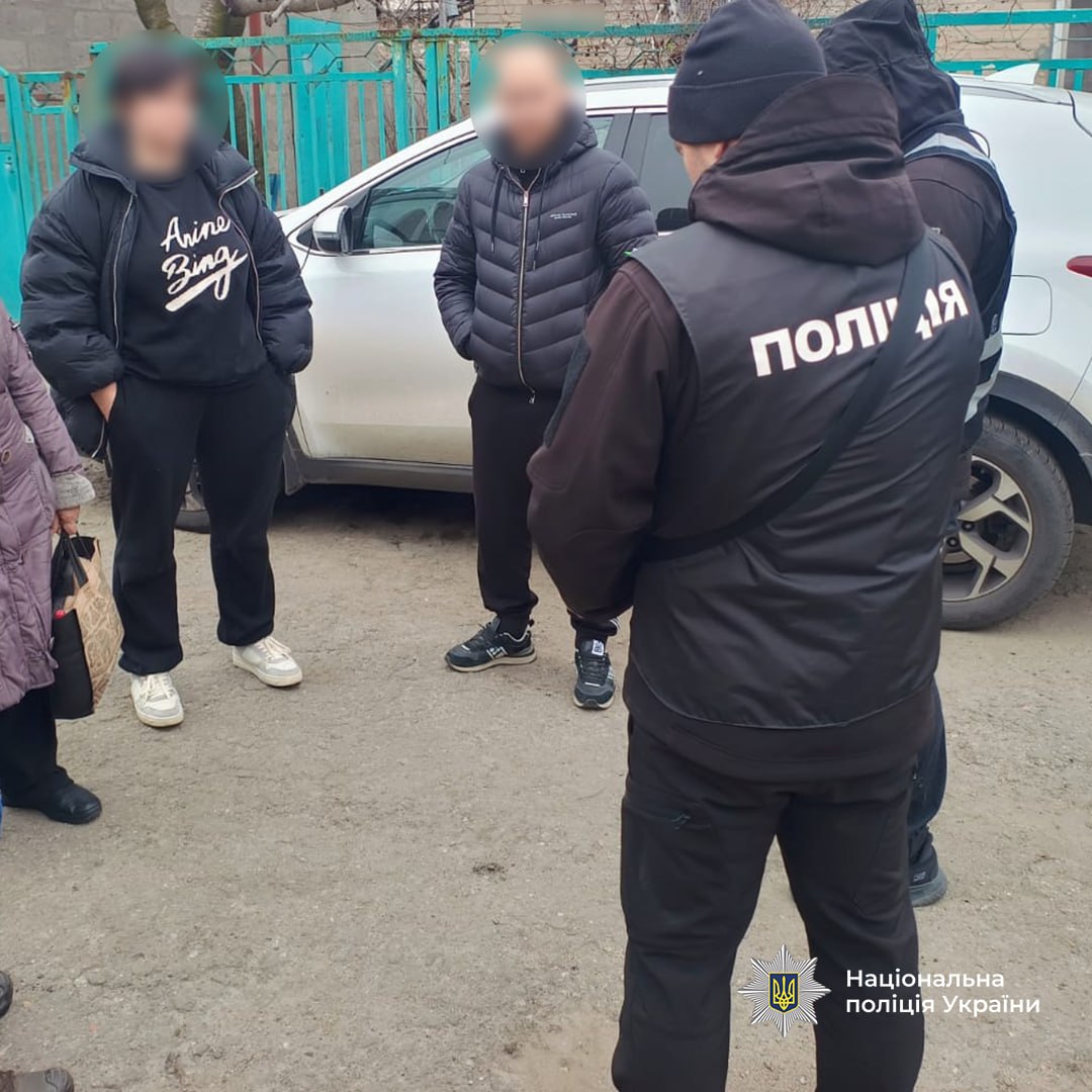 "Газові" злочинці - у Запоріжжі організована група непомітно відбирала газ із магістралі та продавала його на АЗС (фото, відео)