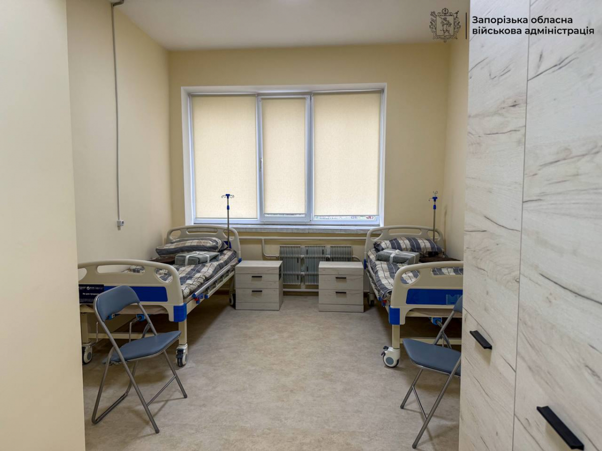  Інклюзивний простір для евакуйованих та постраждалих від війни – у Запоріжжі запрацював центр підтримки (фото)