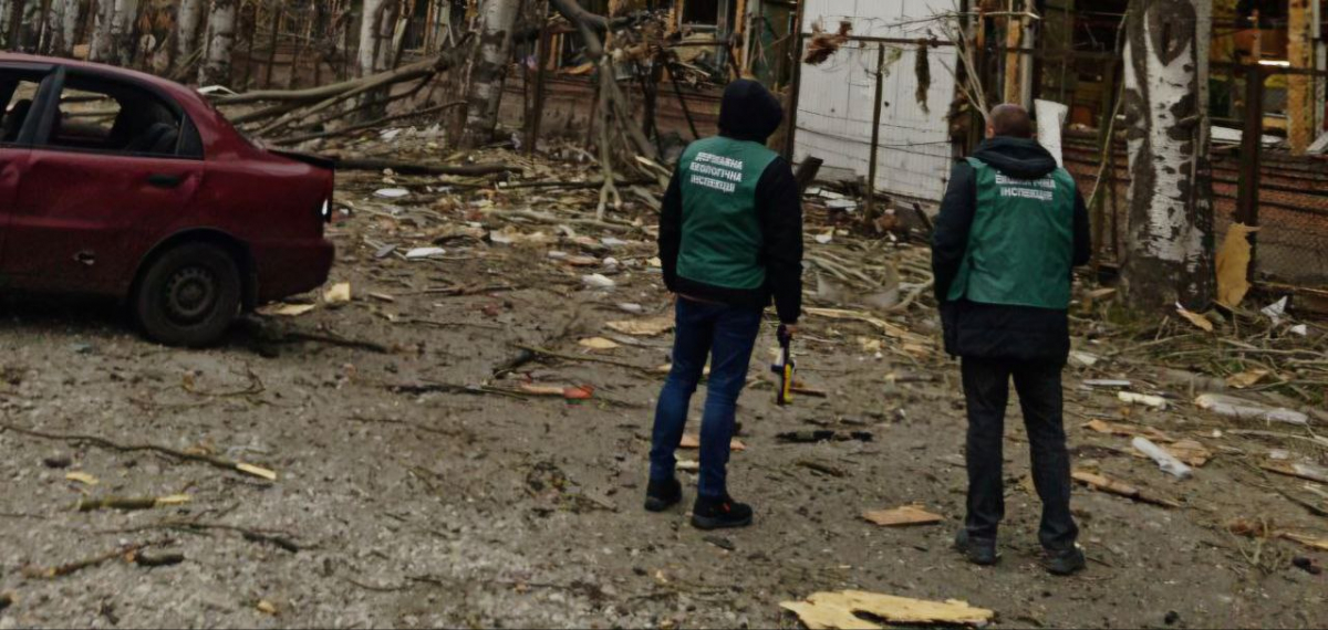 Масштабні наслідки обстрілу в Запоріжжі — екологи фіксують руйнування (фото)