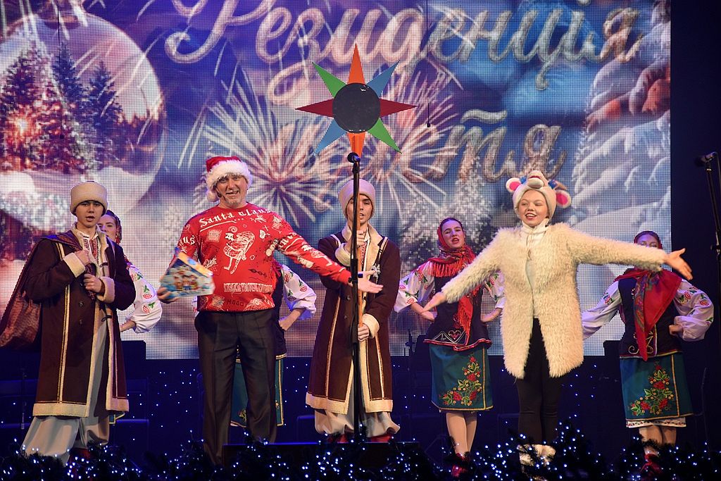 Музика, що зігріває серця - у запорізькій філармонії відкрилася «Резиденція щастя» (фото)