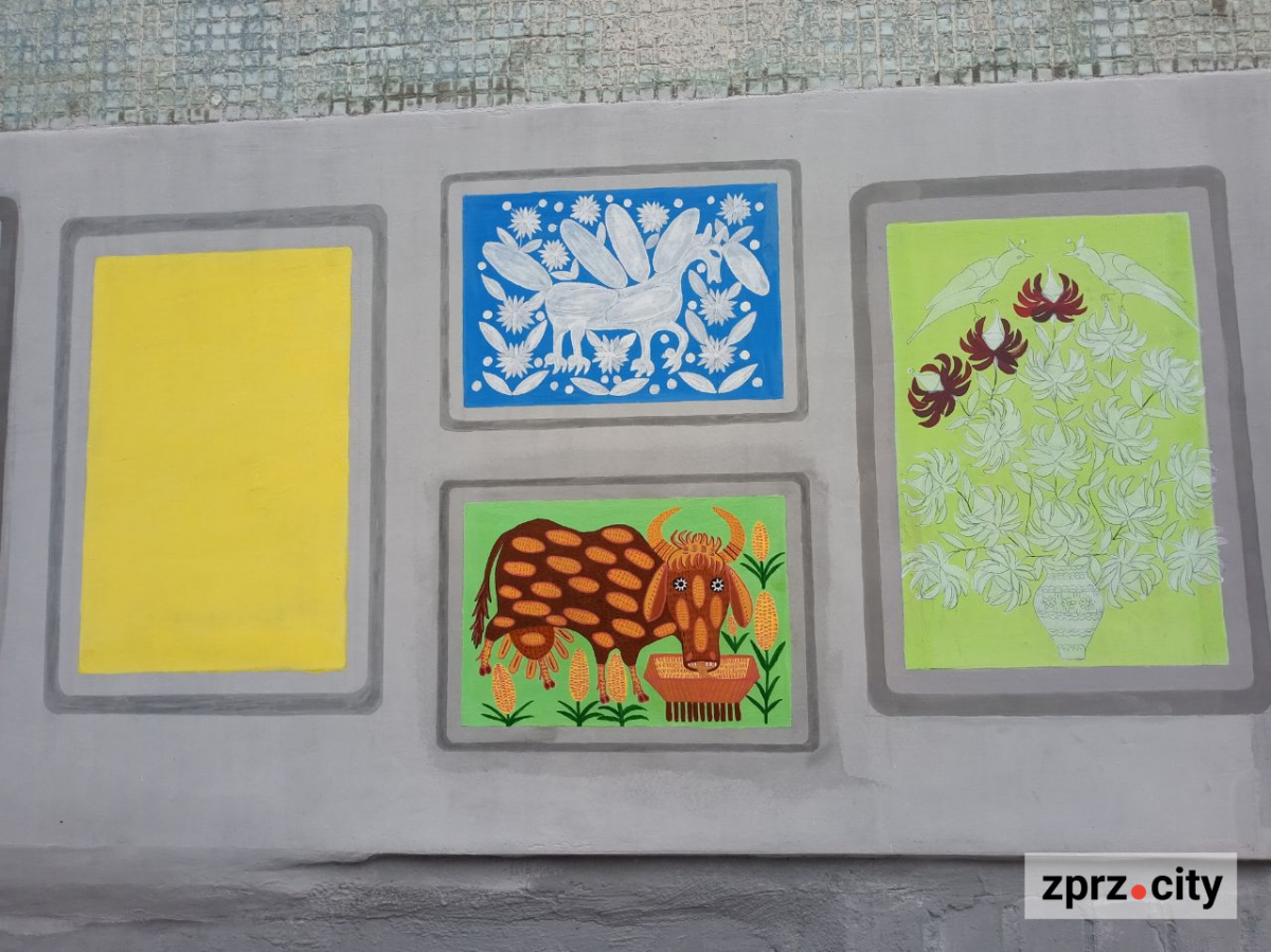 На запорізькій багатоповерхівці стало ще більше фантастичних звірів - фото