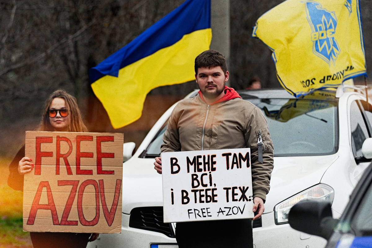 "Наш біль і наша надія" - у Запоріжжі провели автопробіг та акцію на підтримку військовополонених (фото)