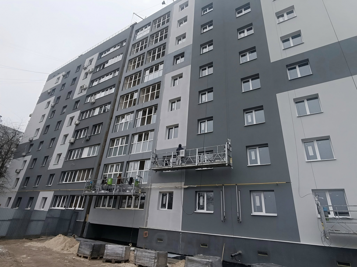 Оздоблюють квартири за брендбуком - будинок на вулиці Запорізькій готовий на 85% (фото)