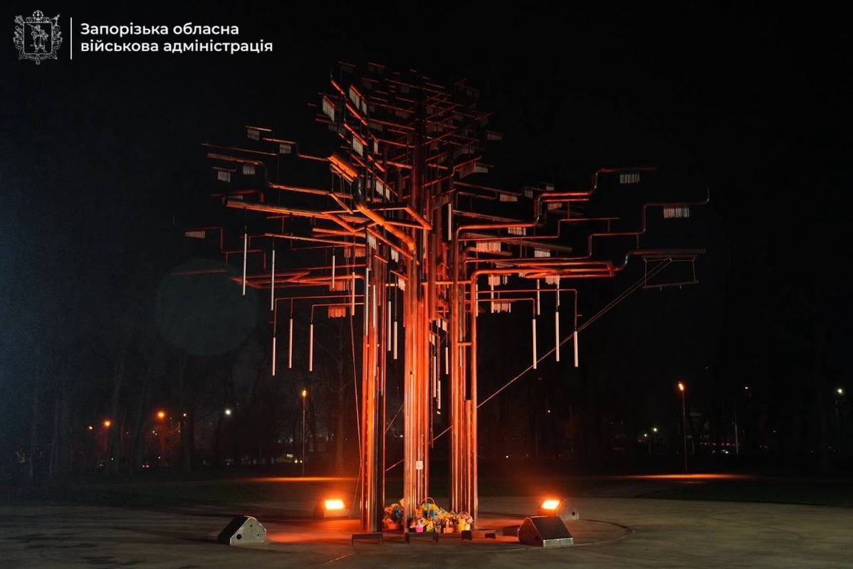 Пам’ять, що лунає крізь роки — у Запоріжжі вшанували 85 полеглих Захисників (фото)