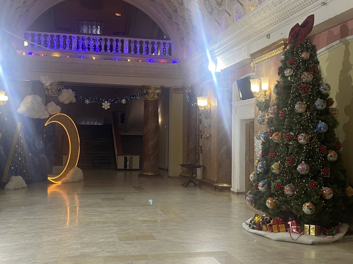 У головному театрі Запорізької області підготували новорічно-різдвяну прем'єру для дітей