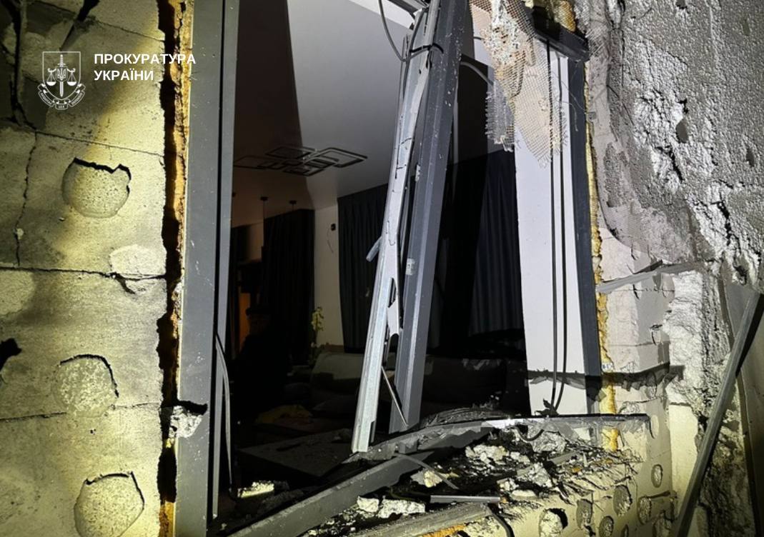 "Вечір вівторка. Люди просто були у власному домі" - що відомо про наслідки ворожої атаки 16 грудня на Запоріжжя